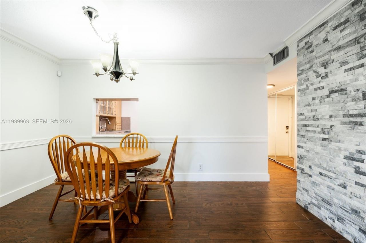 7100 Nova Dr, Unit 203A, Davie, FL 33317 Photo