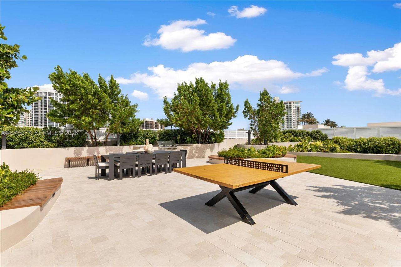 3034 Oak Avenue, Unit LPH4, Coconut Grove, FL 33133 Photo