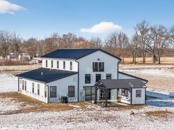 6418 Kennedy Road, Munith, MI 49259