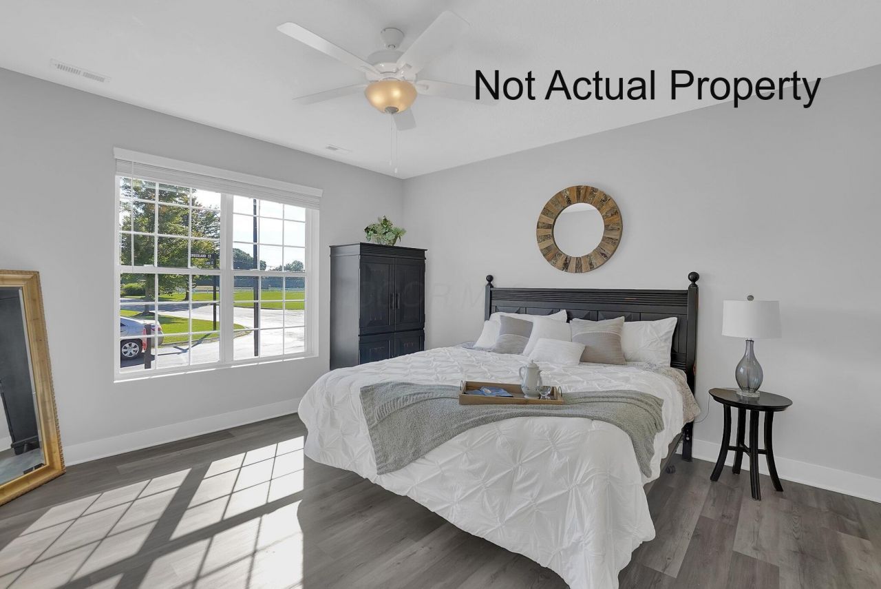 1956 Jamesburg Street, Newark, OH 43055 Main Photo