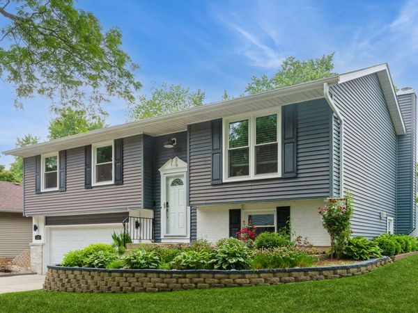 Vernon Hills, IL 60061