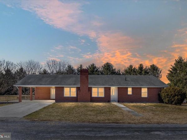 4 HIGH VIEW DRIVE, MAURERTOWN, VA 22644