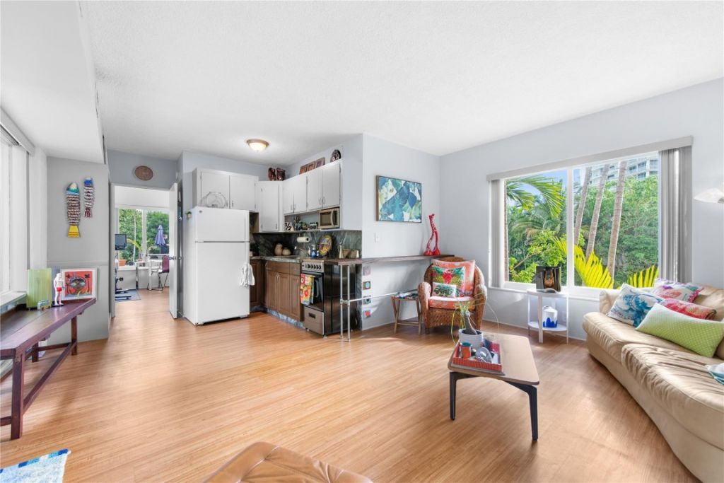 525 Antioch Avenue, Fort Lauderdale, FL 33304 Photo