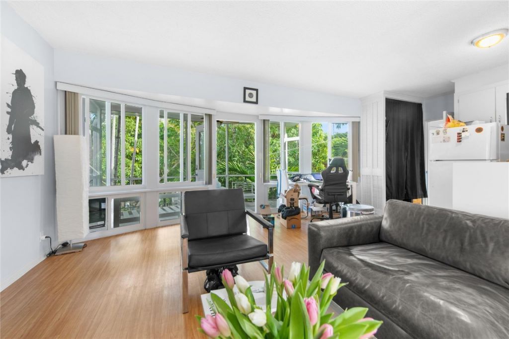 525 Antioch Avenue, Fort Lauderdale, FL 33304 Photo