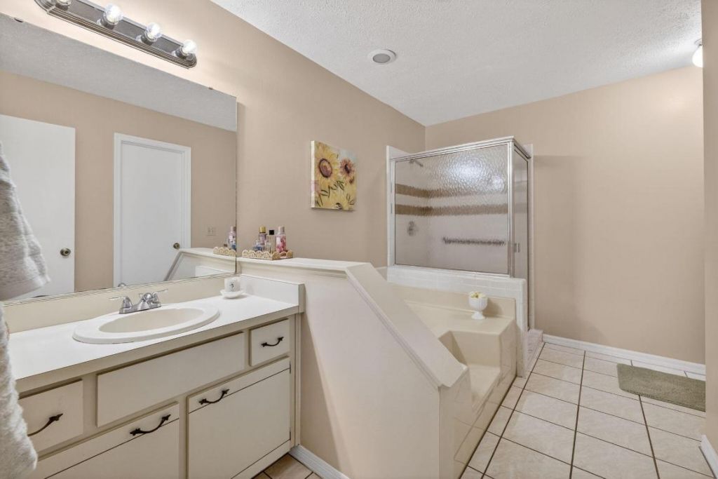 615 SE Dean Terrace, Port Saint Lucie, FL 34984 Photo