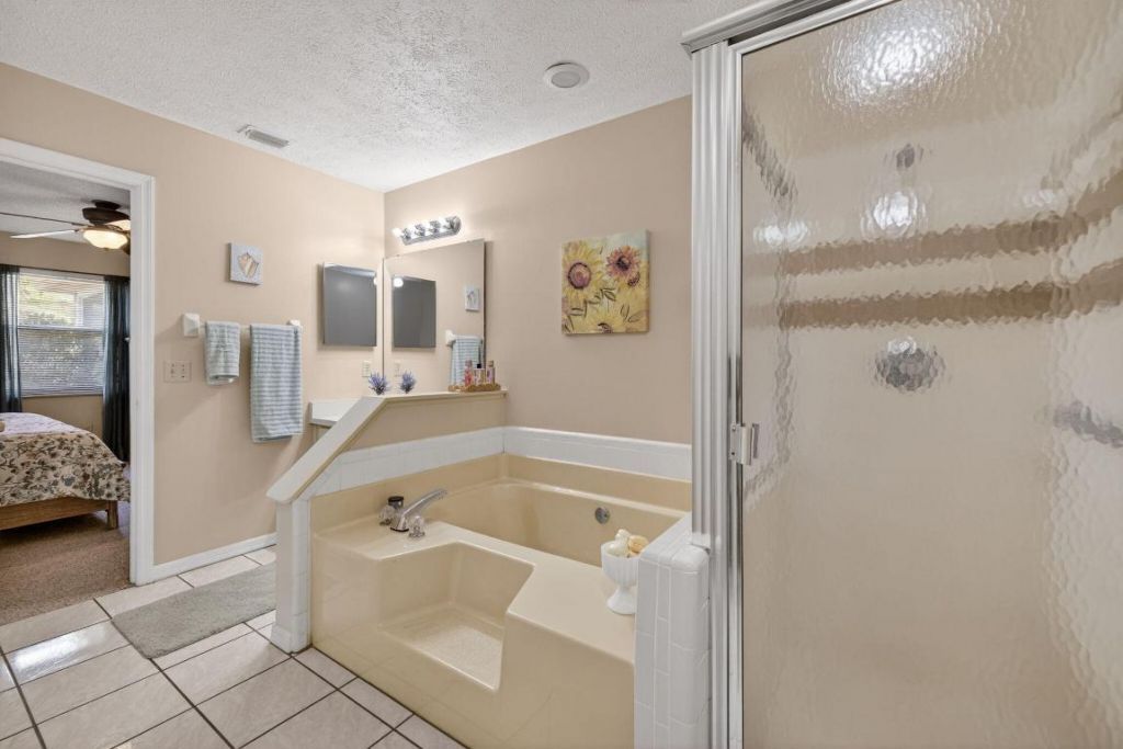 615 SE Dean Terrace, Port Saint Lucie, FL 34984 Photo