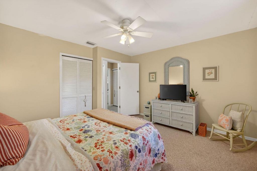 615 SE Dean Terrace, Port Saint Lucie, FL 34984 Photo