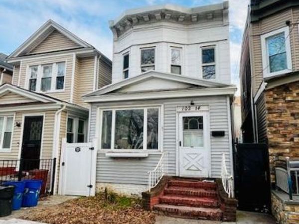 10214 85th Drive, Richmond Hill North, NY 11418