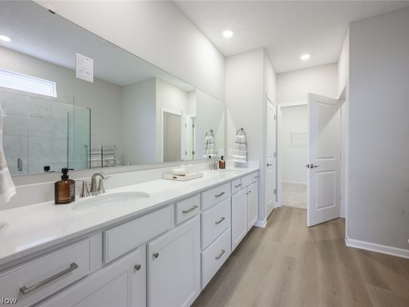 23724 Wallys Way, Columbia Station, OH 44028 Photo 12