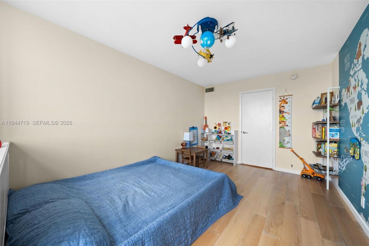 600 Three Islands Blvd, Unit 1403, Hallandale Beach, FL 33009 Photo