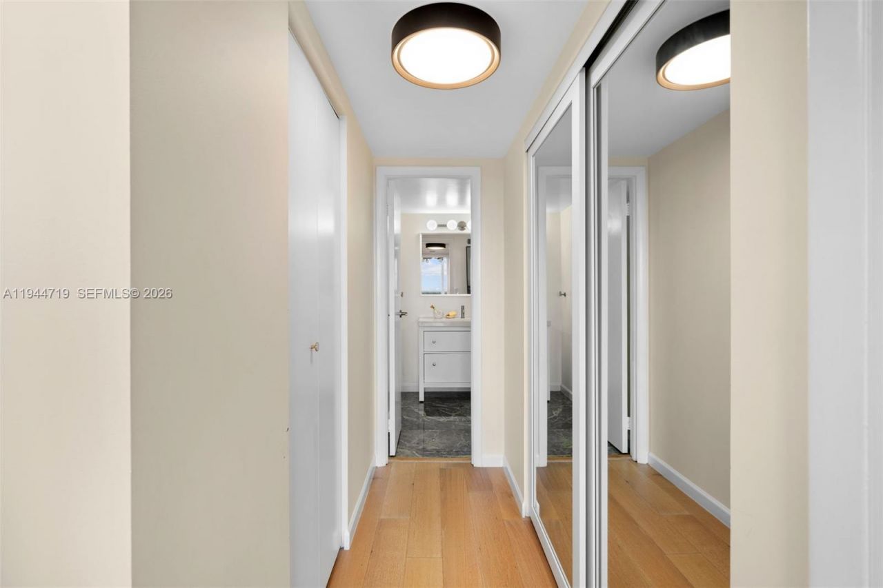 600 Three Islands Blvd, Unit 1403, Hallandale Beach, FL 33009 Photo