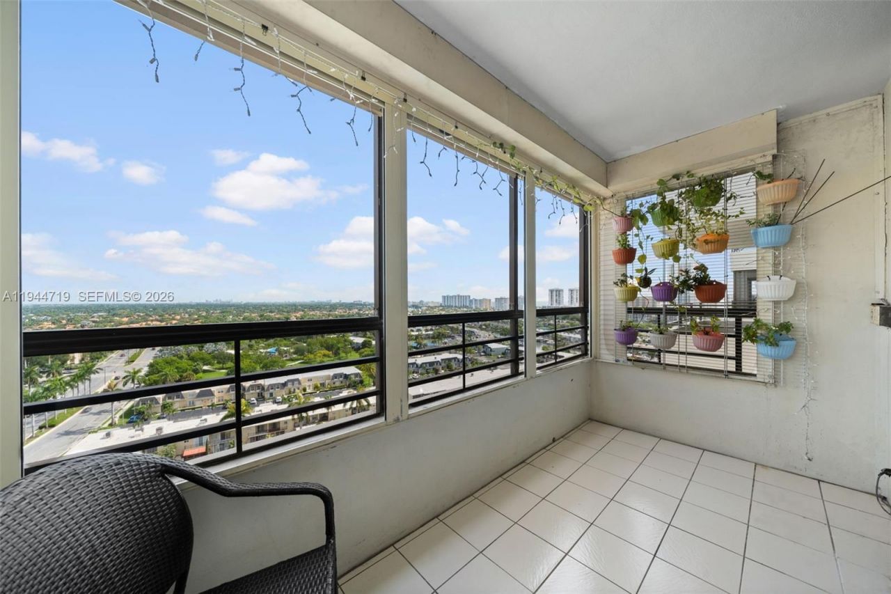 600 Three Islands Blvd, Unit 1403, Hallandale Beach, FL 33009 Photo