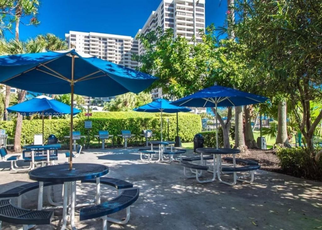 600 Three Islands Blvd, Unit 1403, Hallandale Beach, FL 33009 Photo