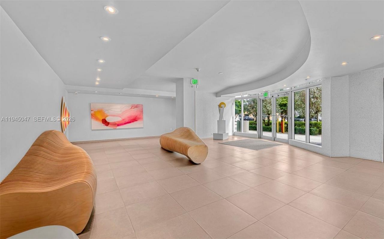 7934 West Drive, Unit 1402, North Bay Village, FL 33141 Photo