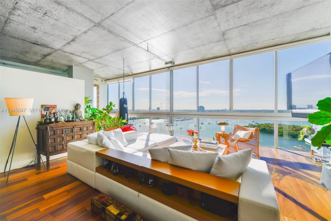 7934 West Drive, Unit 1402, North Bay Village, FL 33141 Photo