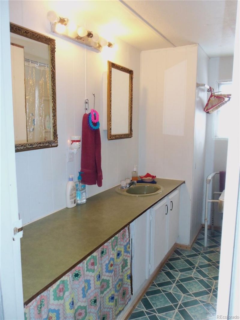 709 5th Street, Hugo, CO 80821 Main Photo