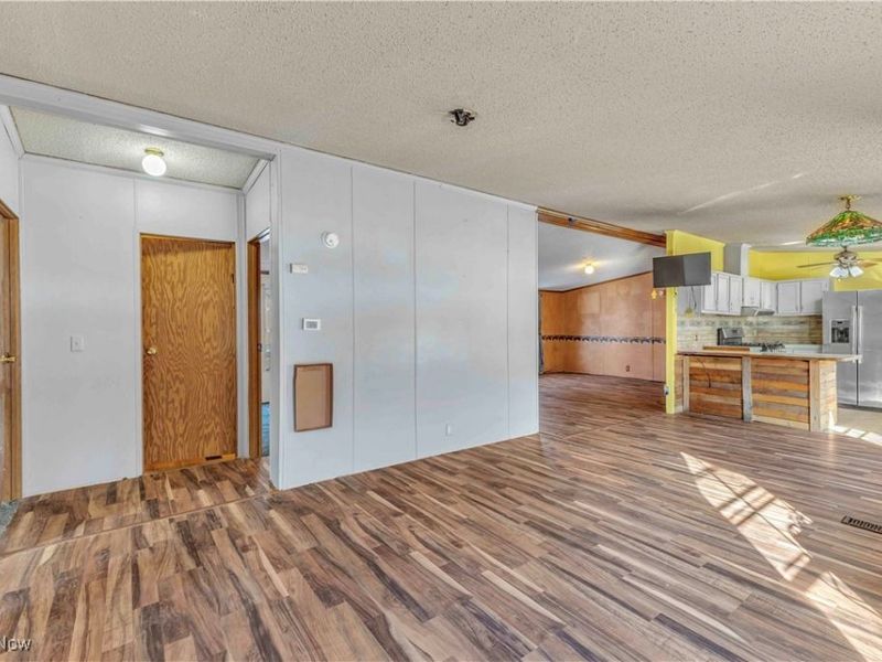 316 Railroad Street, Wellington, OH 44090 Photo 21