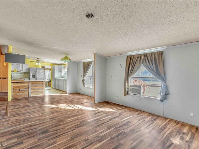 316 Railroad Street, Wellington, OH 44090 Photo 28