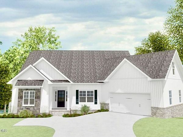 111 Pineberry West Rd, Oak Ridge, TN 37830