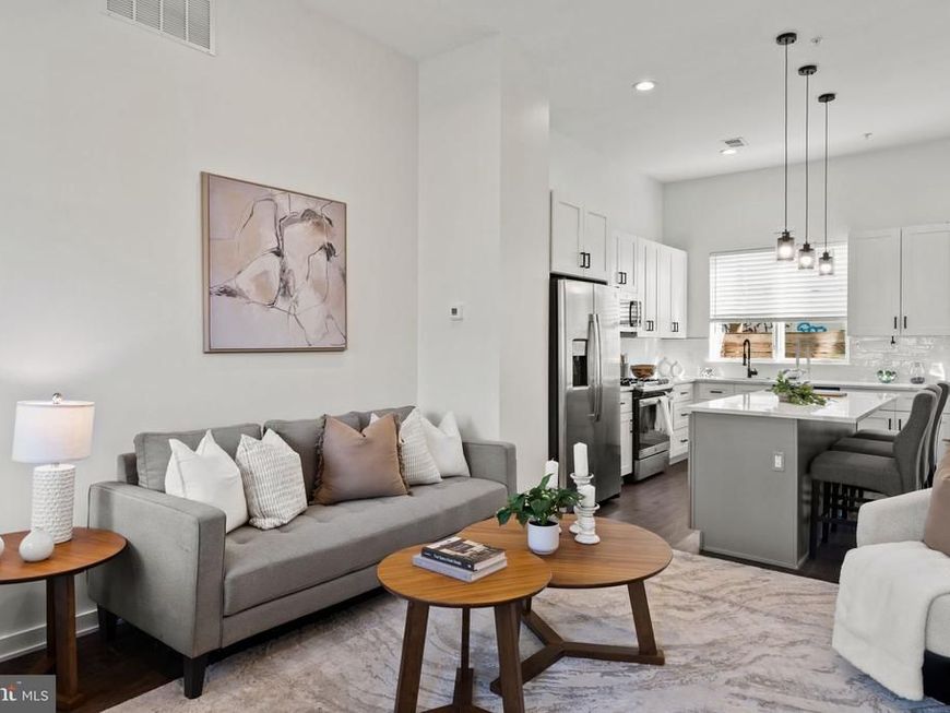 2235 N Hope Street, Philadelphia, PA 19133 Main Photo