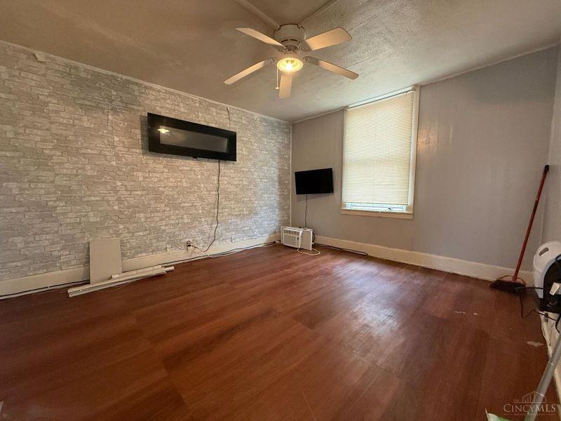 2594 Seegar Avenue, Cincinnati, OH 45225 Photo 14