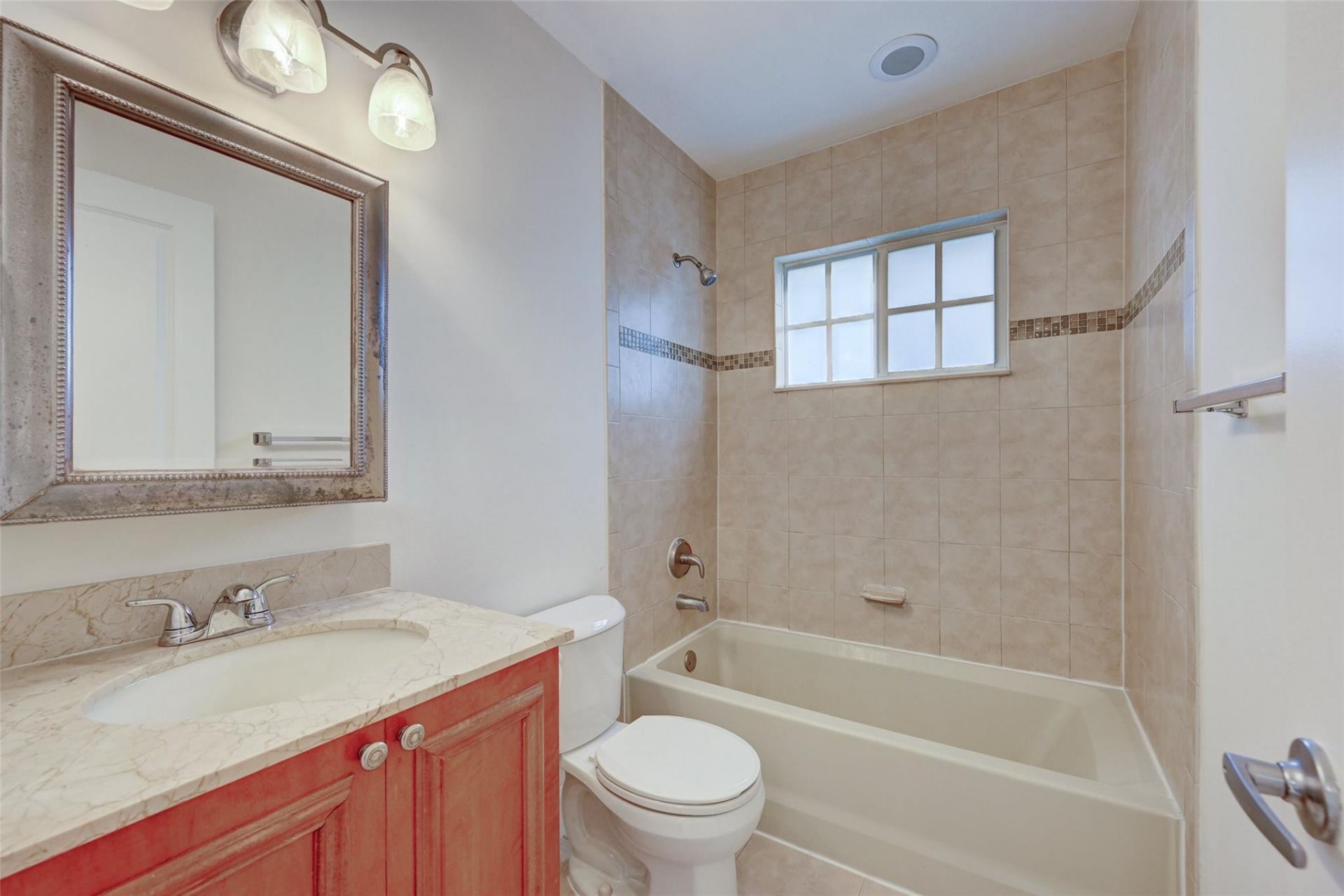 410 SW 15th Street, Unit 201, Pompano Beach, FL 33060 Photo