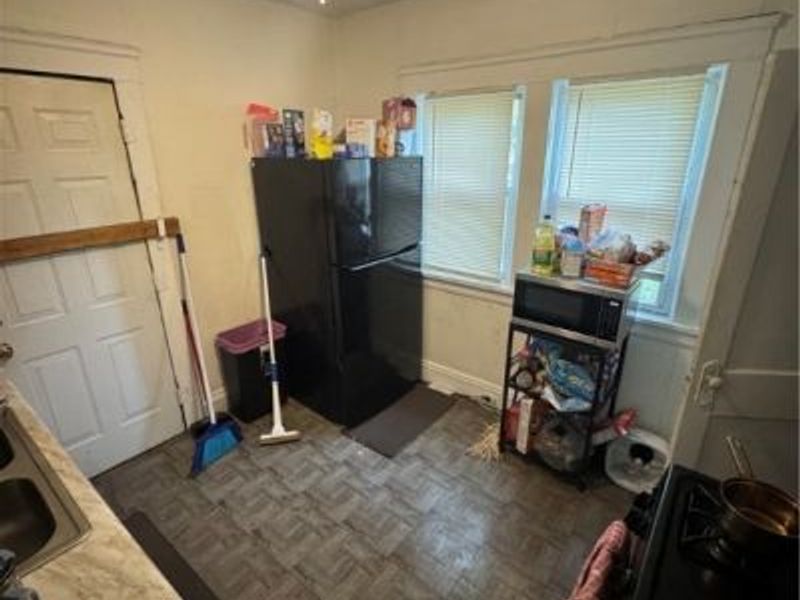 13322 Eaglesmere Avenue, Cleveland, OH 44110 Photo 7