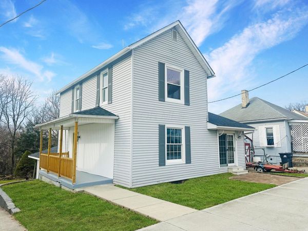 136 S Maple Heights, New Lexington, OH 43764