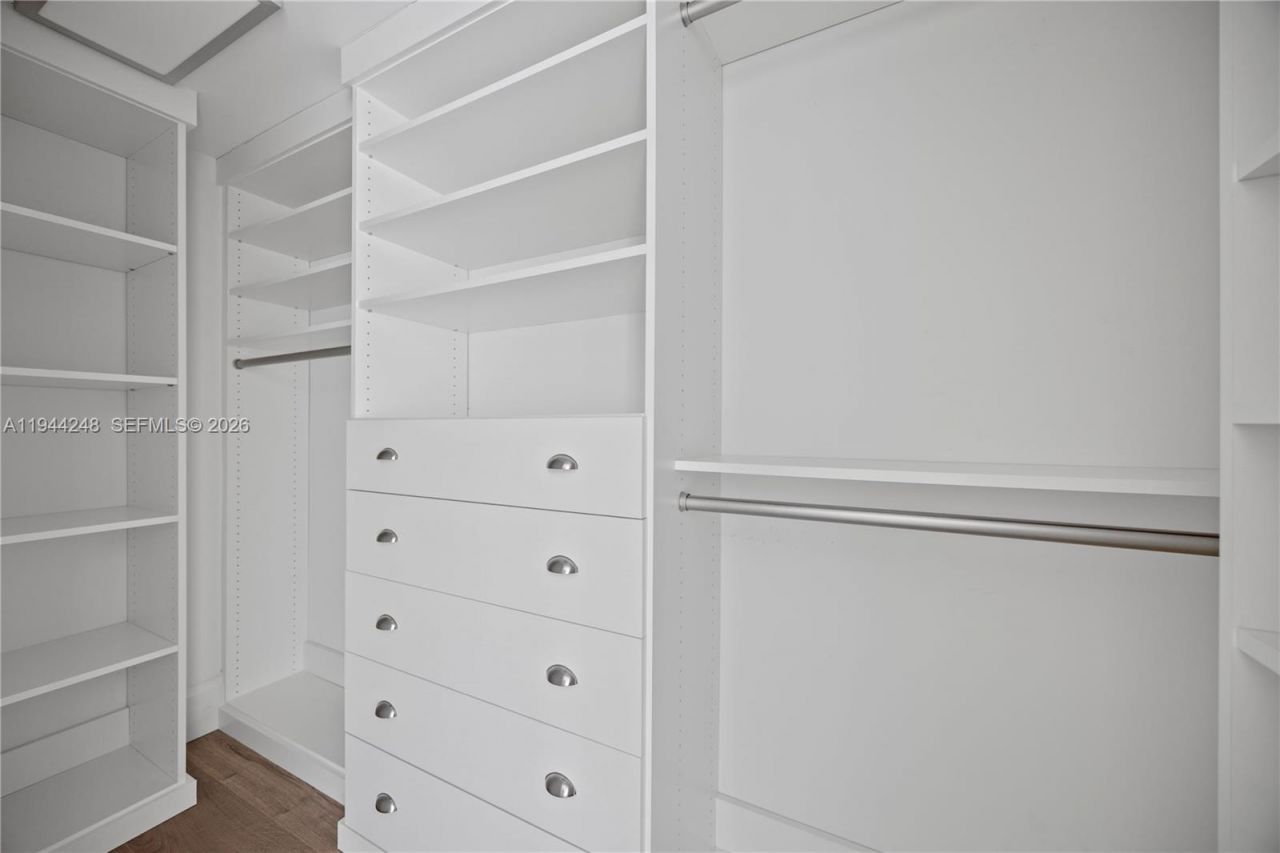 2530 NE 48th St , Lighthouse Point, FL 33064 Photo