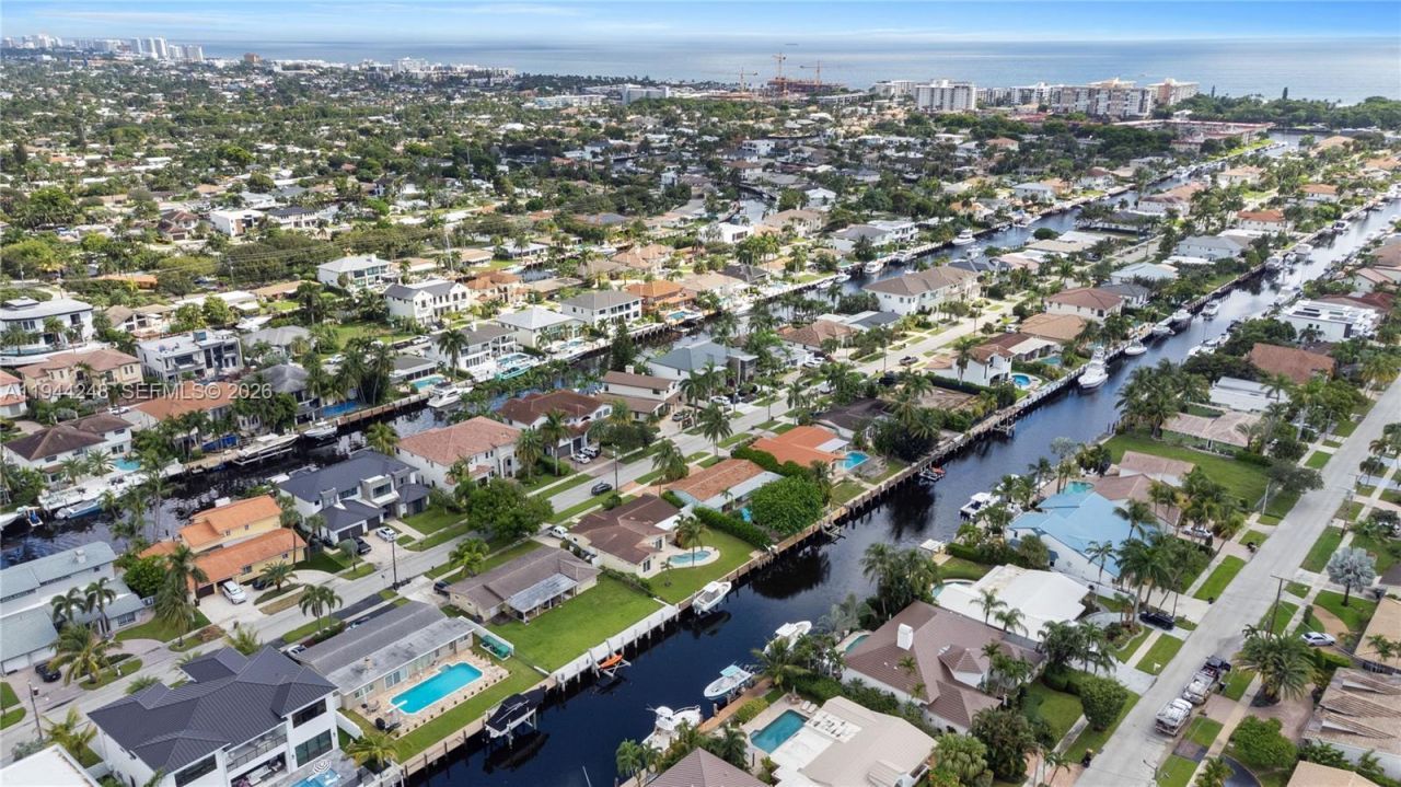 2530 NE 48th St , Lighthouse Point, FL 33064 Photo