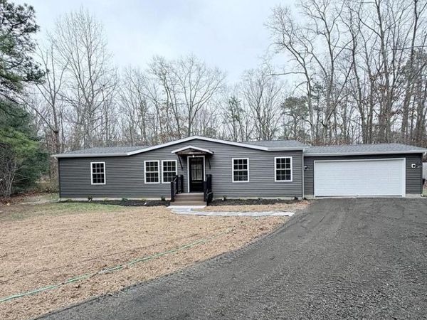 1352 WHITE OAK CIRCLE, EGG HARBOR CITY, NJ 08215