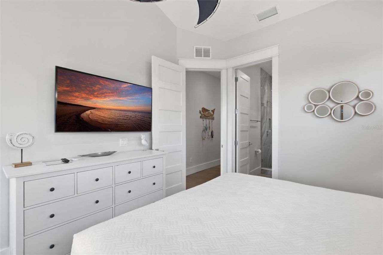 50 N Shore Drive, Anna Maria, FL 34216 Photo