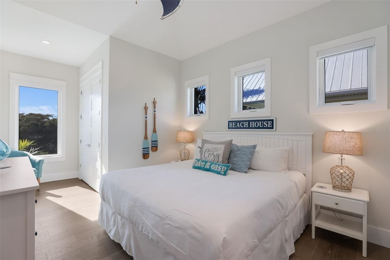 50 N Shore Drive, Anna Maria, FL 34216 Photo