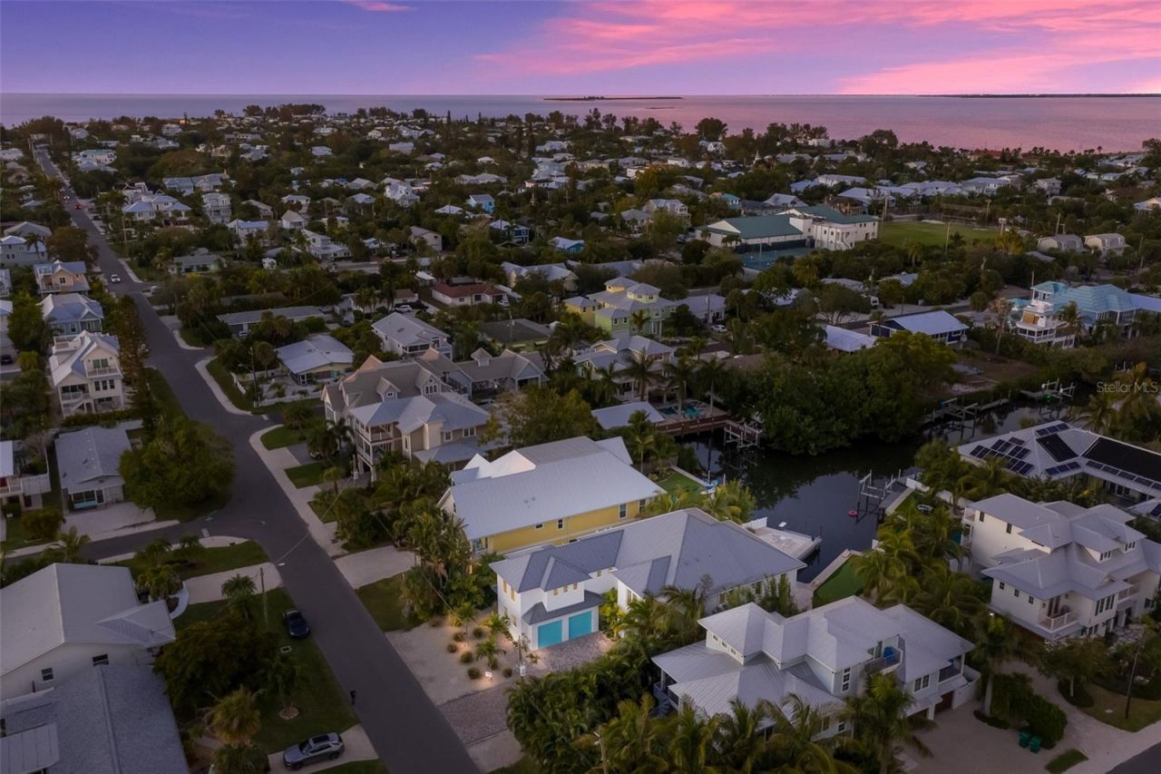 50 N Shore Drive, Anna Maria, FL 34216 Photo
