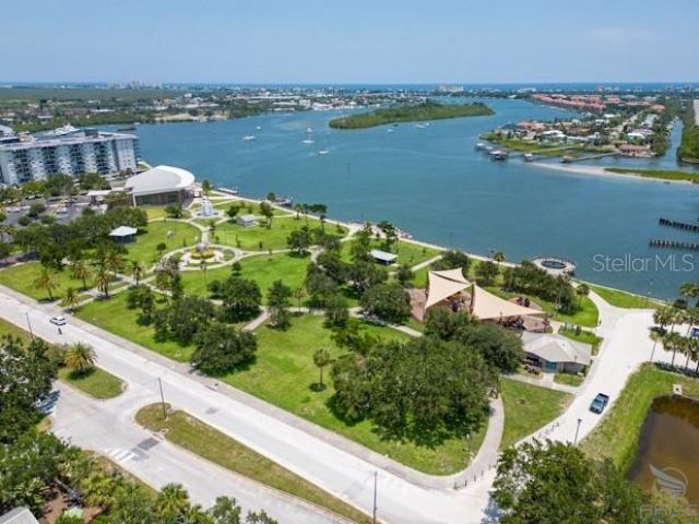 301 Live Oak Street, New Smyrna Beach, FL 32168 Photo