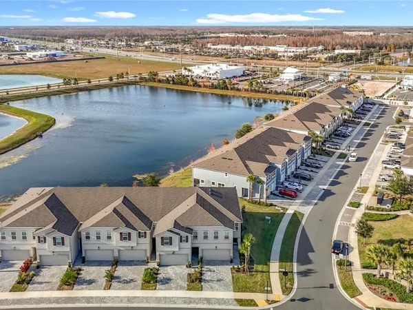 19219 BLUE POND DRIVE, LUTZ, FL 33558