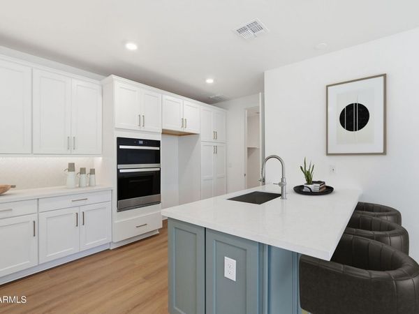 2121 W Sonoran Desert Drive, Unit 79, Phoenix, AZ 85085