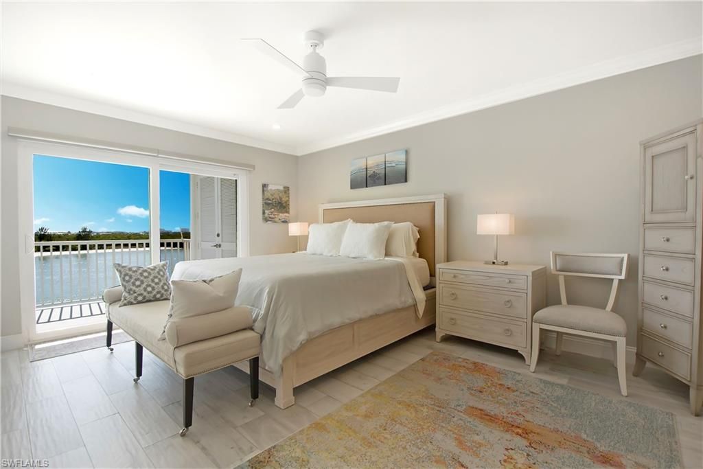 60 Pelican St W, Unit 505, Naples, FL 34113 Photo
