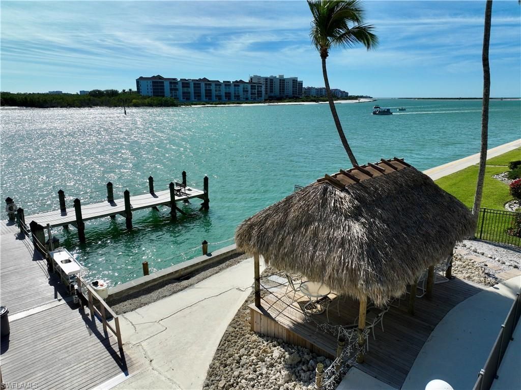 60 Pelican St W, Unit 505, Naples, FL 34113 Photo