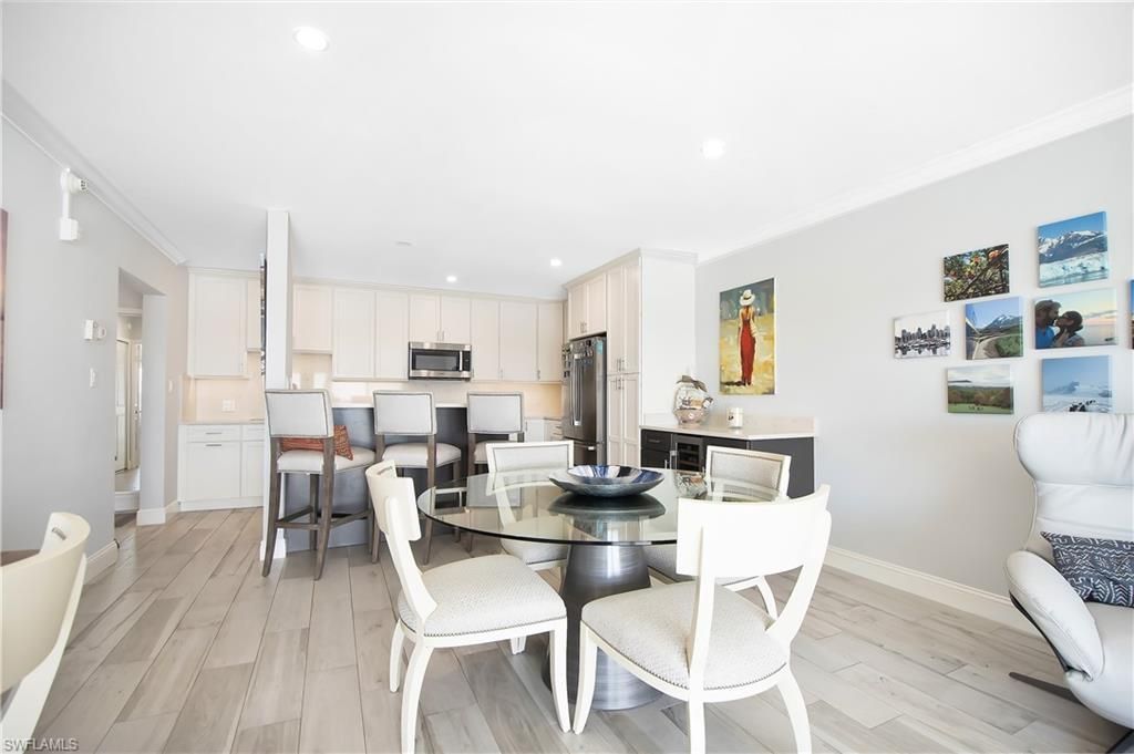 60 Pelican St W, Unit 505, Naples, FL 34113 Photo