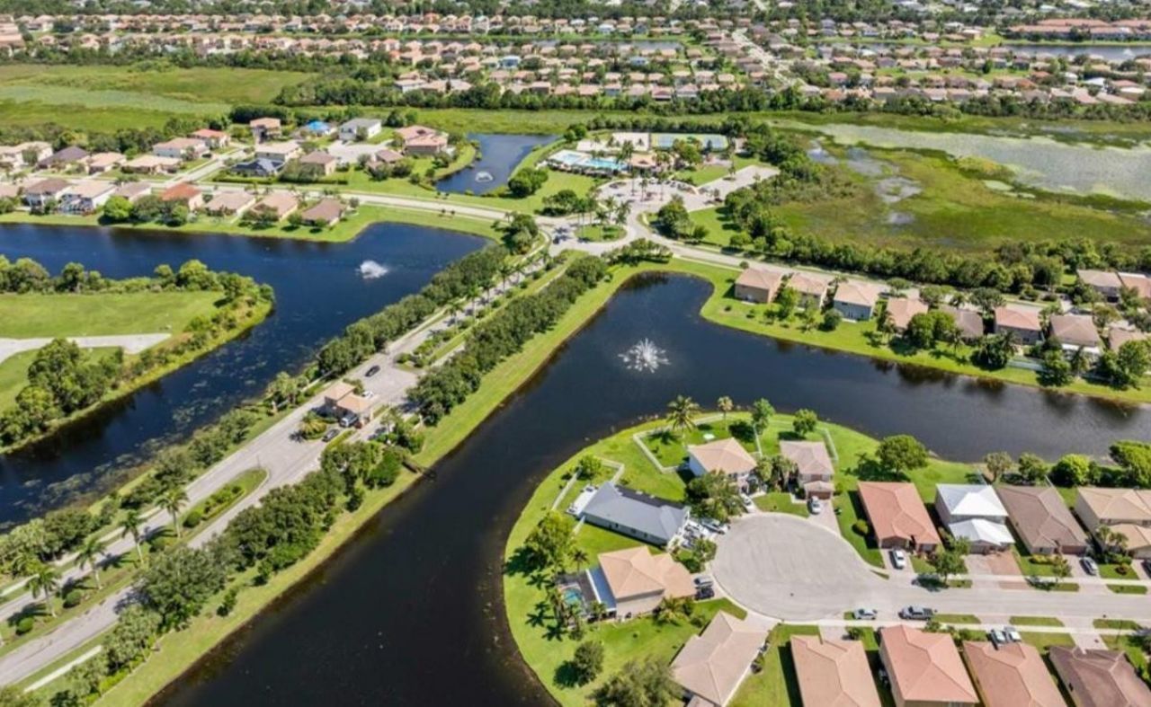 1807 SW Jamesport Drive, Port Saint Lucie, FL 34953 Photo