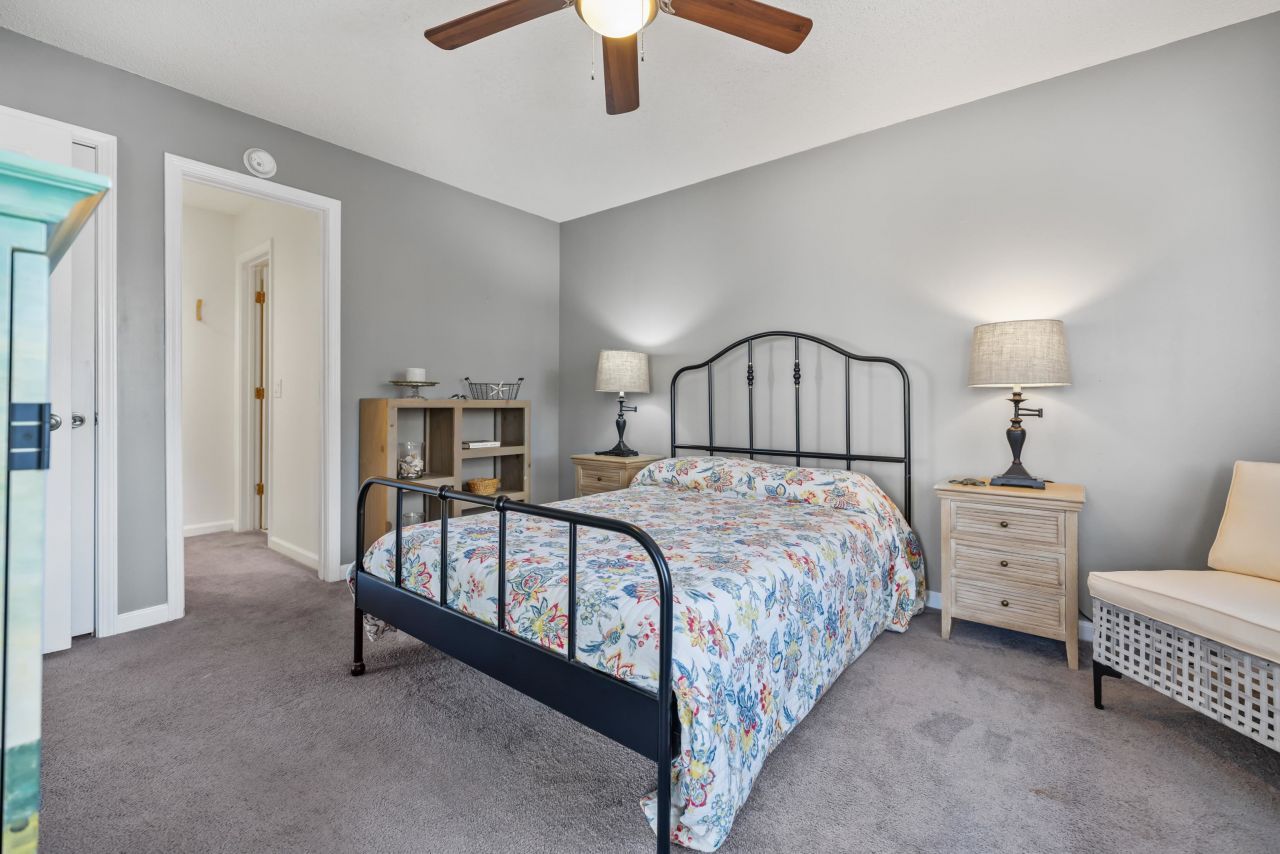 1900 Duffy St. Photo 19