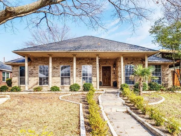 2641 Windswept Lane, Mesquite, TX 75181