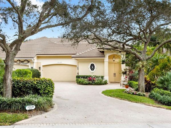 12128 SE Birkdale Run, Tequesta, FL 33469