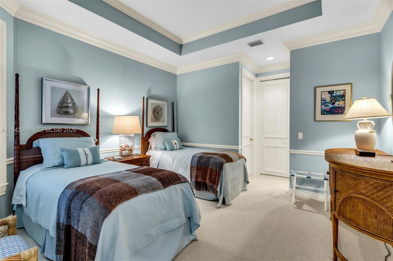 12128 SE Birkdale Run, Tequesta, FL 33469 Photo