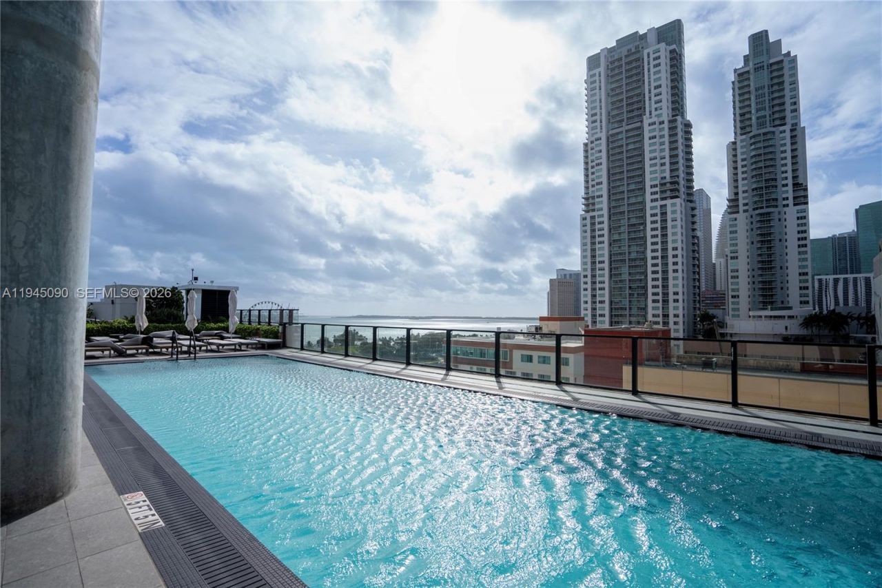 398 NE 5th St, Unit 1617, Miami, FL 33132 Photo
