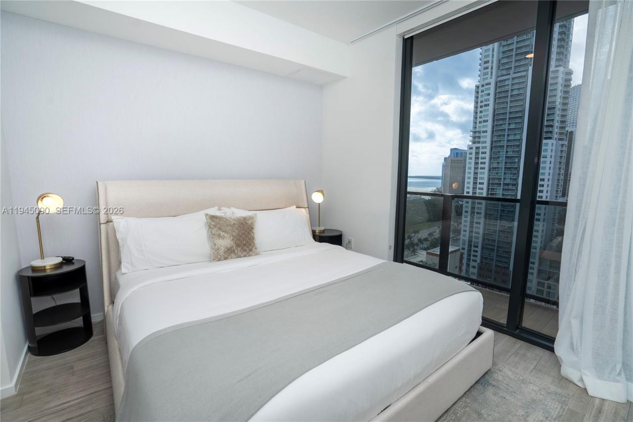 398 NE 5th St, Unit 1617, Miami, FL 33132 Photo