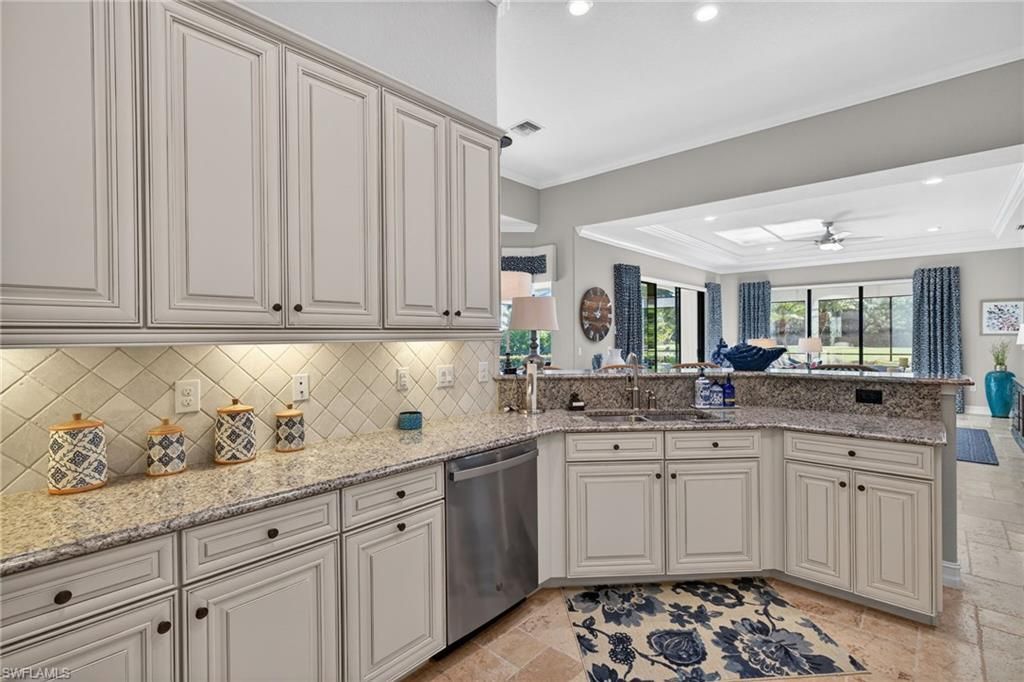 9915 Corso Bello Dr, Naples, FL 34113 Photo