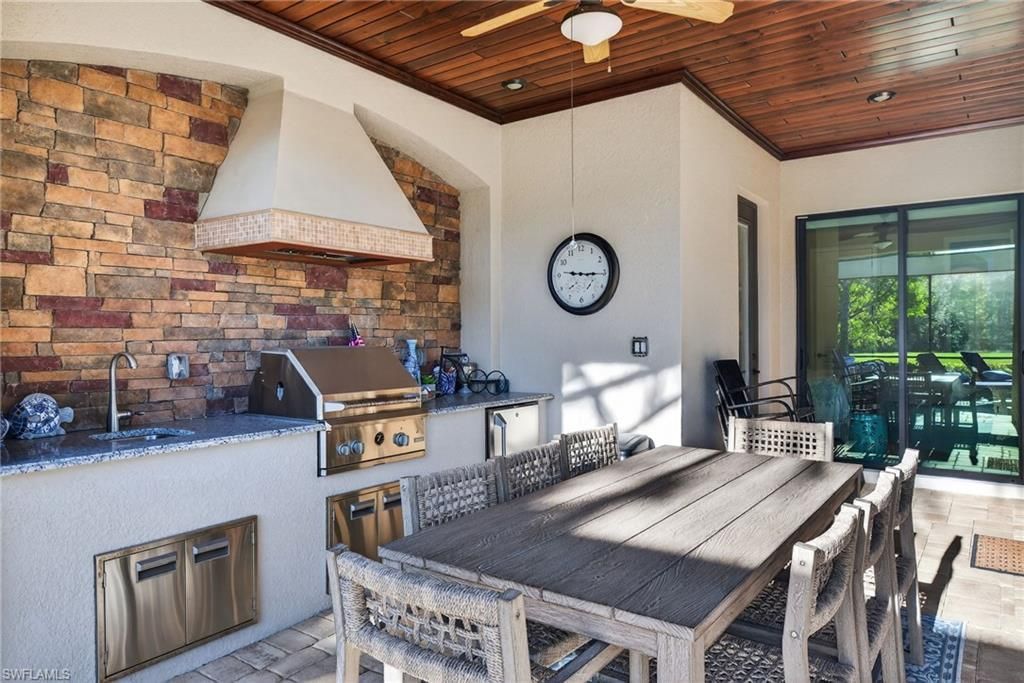 9915 Corso Bello Dr, Naples, FL 34113 Photo