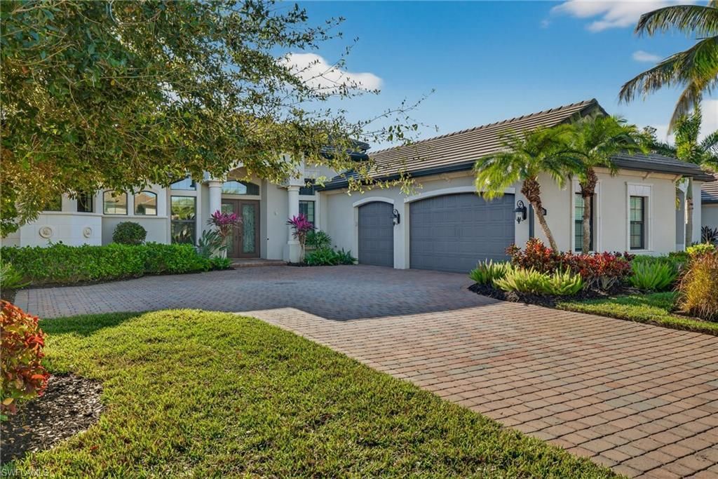 9915 Corso Bello Dr, Naples, FL 34113 Photo